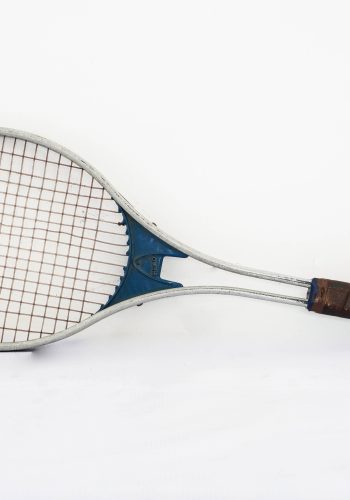 14a Raket Tenis